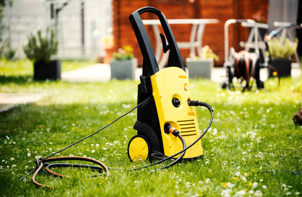 Professional Pressure Washing Services in Kent, OH